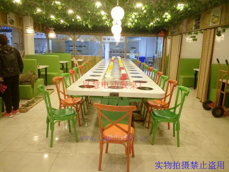 人氣美食推薦的自助回轉(zhuǎn)小火鍋（arfit.cn)